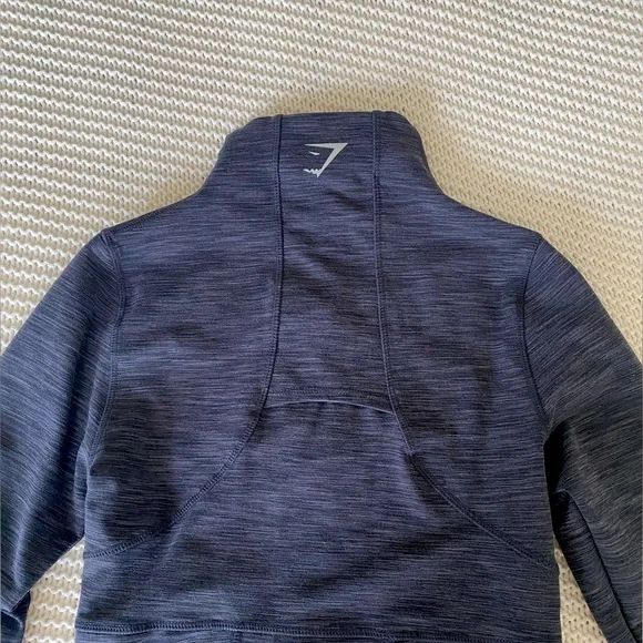 Gymshark 1/2 Zip Pullover - Picture 6 of 7